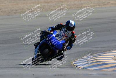 media/Mar-12-2022-SoCal Trackdays (Sat) [[152081554b]]/Turn 10 (130pm)/